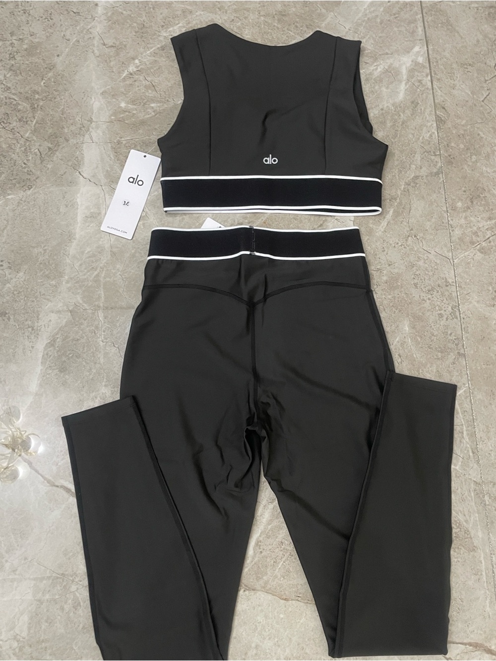 ALO Yoga Black Legging and Crop Top Set with White Trim - Picture 5 of 5
